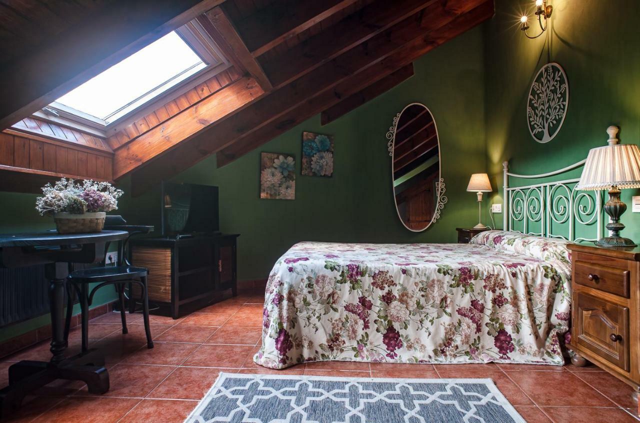 Hotel Rural "Corru San Pumes" Местас-де-Кон Екстер'єр фото
